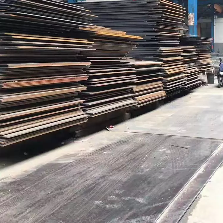 Lamiere medie e pesanti in lega leggera